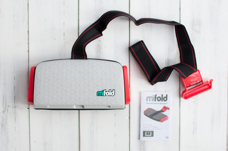Mifold Grab & Go Booster seat: Review & Giveaway!