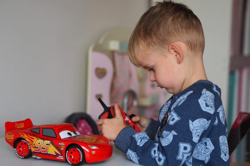Review: Radio Control Ultimate Lightning McQueen