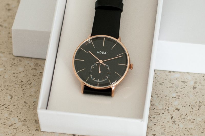 Win Adexe Black Free runner Grande Watch