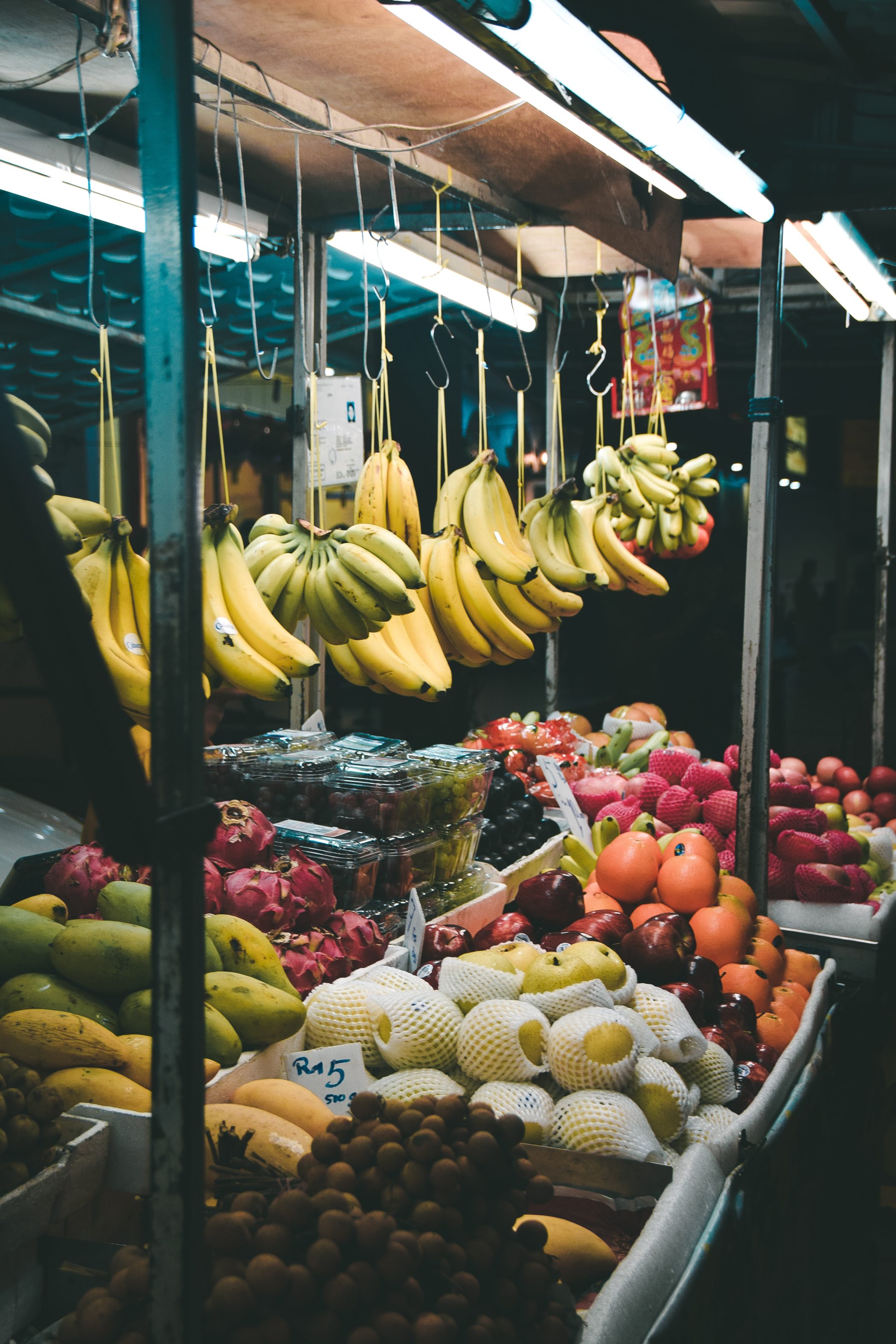8 Unique Hacks to Save Money on Groceries Each Week