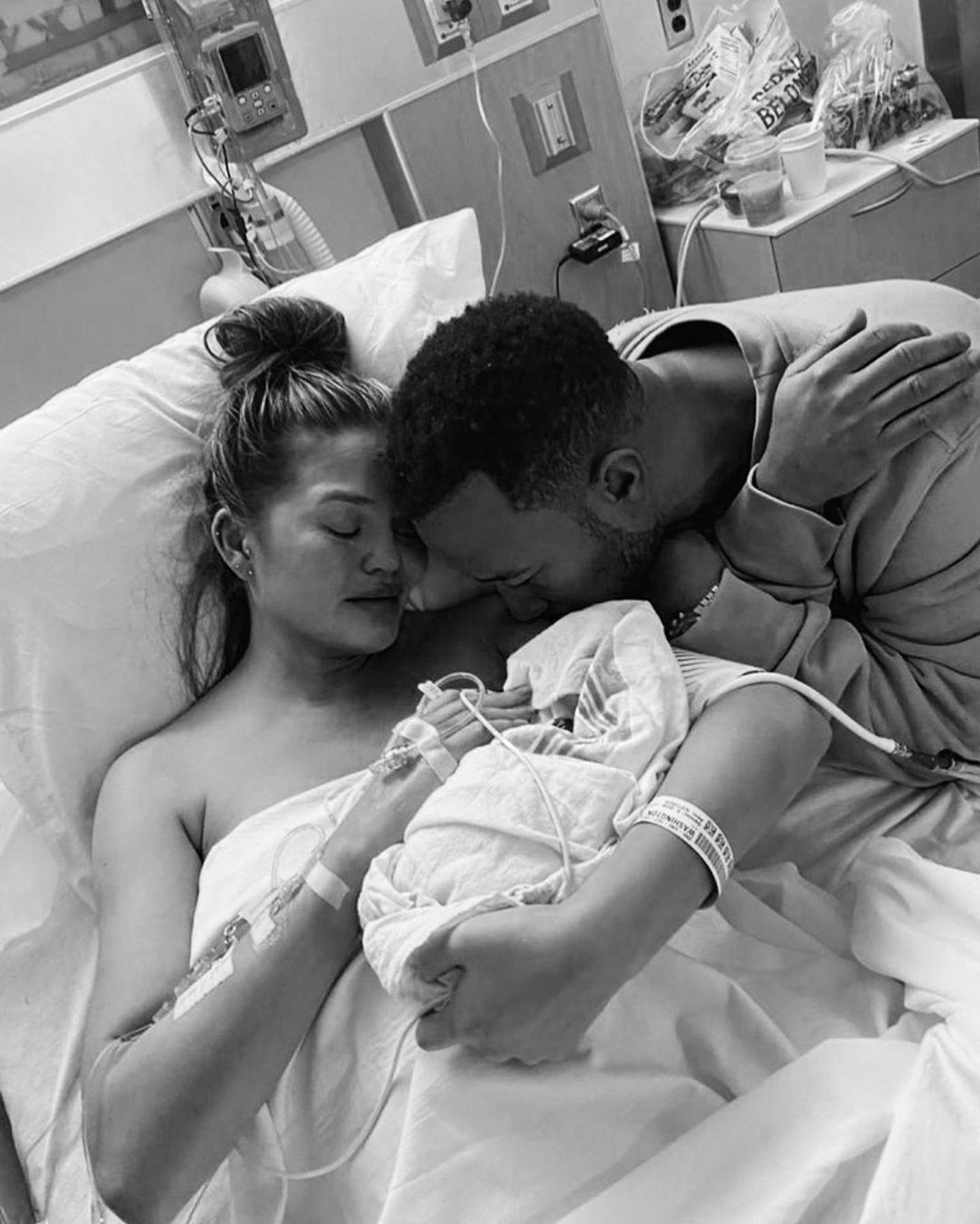 Why we need to be supporting Chrissy Teigen in raising awareness of baby loss