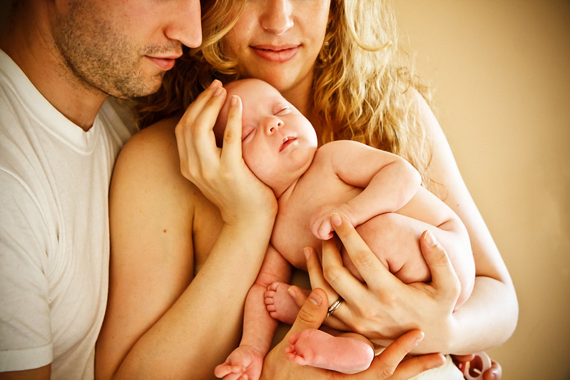 7 Useful Newborn Hacks For First-Time Dads