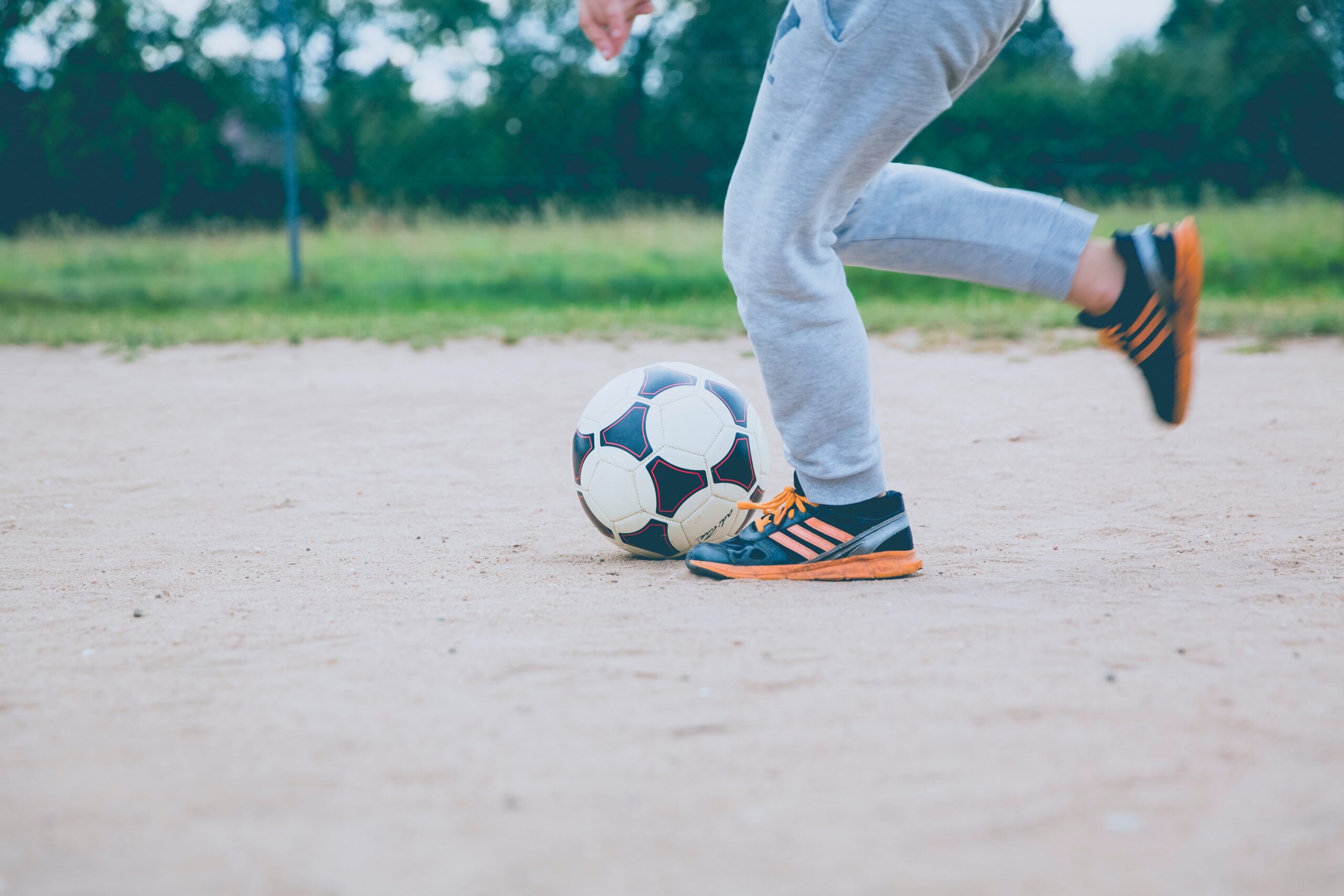 10 Playground Games to Teach Your Kids This Spring