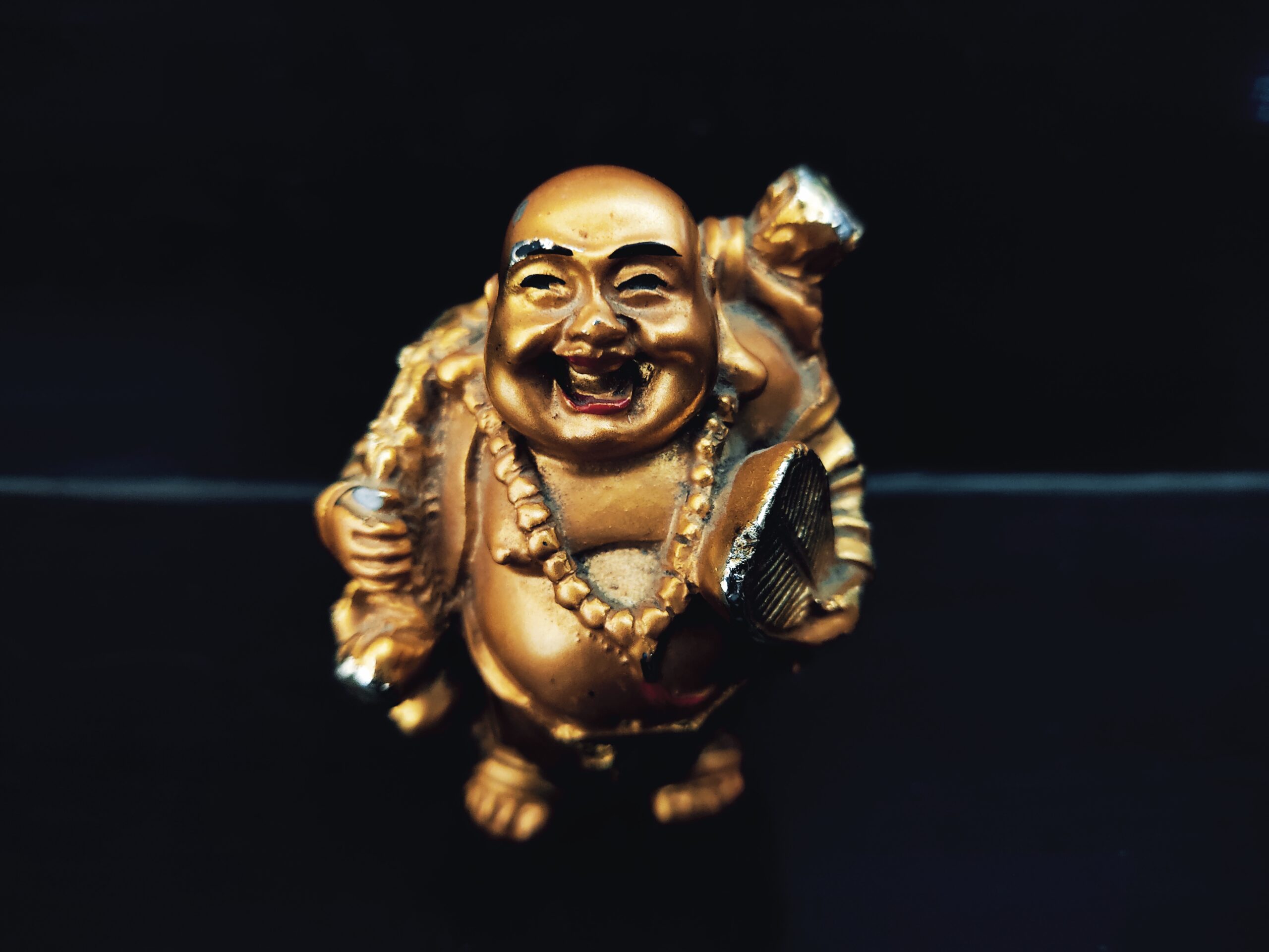Gambling Lucky Charms: 5 Popular Lucky Objects People Often Bring to Casino