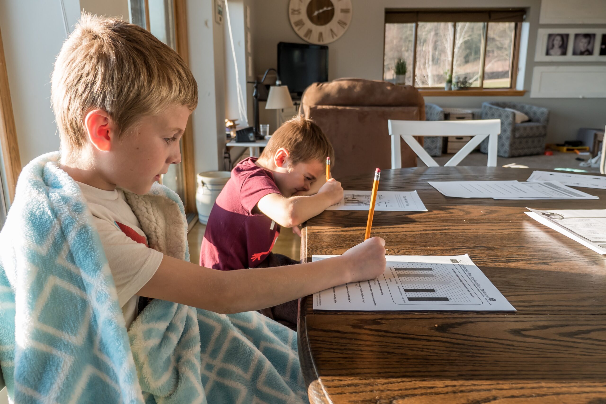 How to Keep Your Children Entertained with Activity Booklets