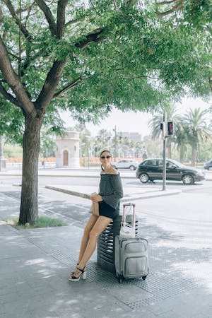 10 Tips for Finding Work as a World Traveler