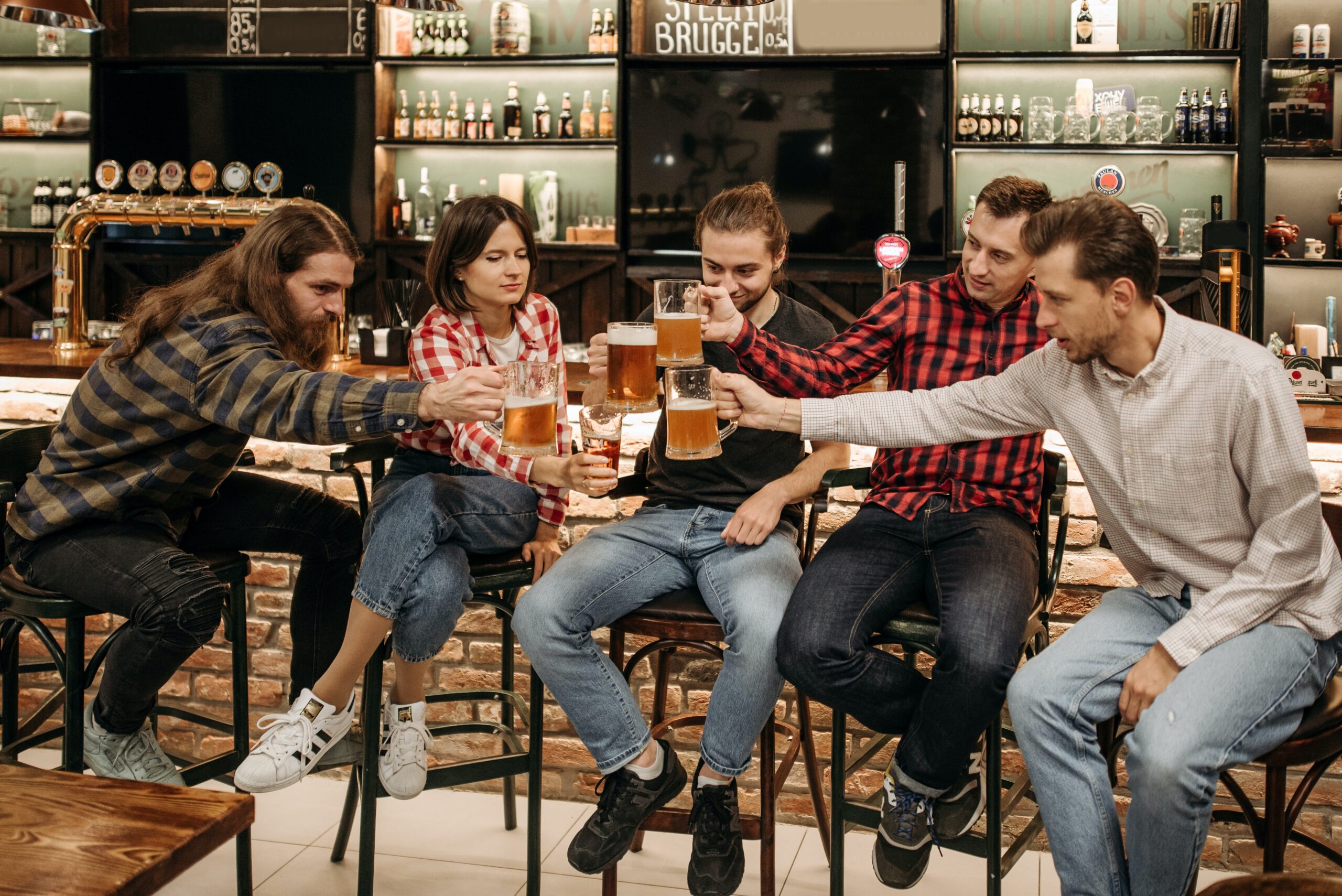 Time to Unwind: 10 Must-Visit Sports Bars in the UK
