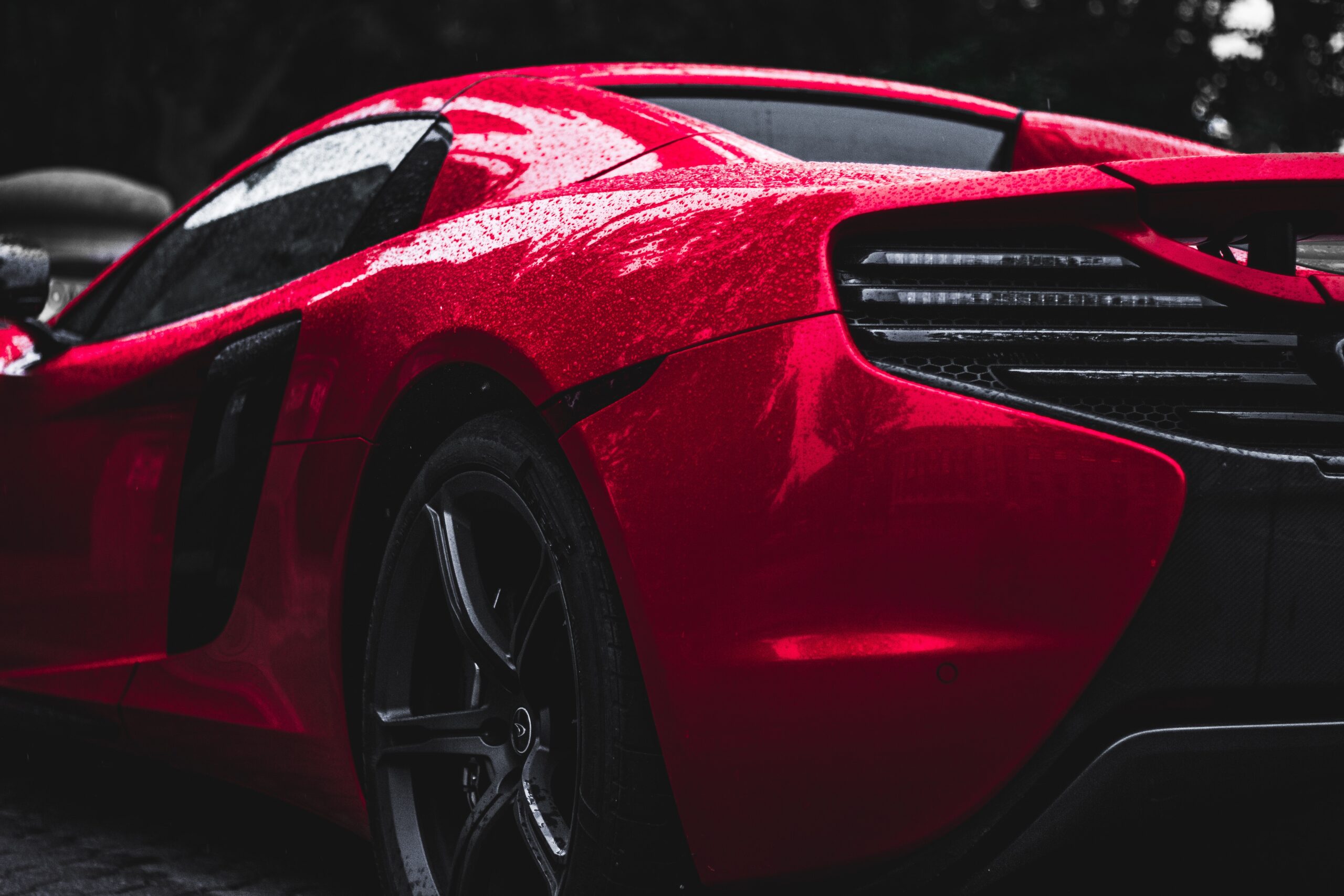 Some useful tips on renting a car for travelers