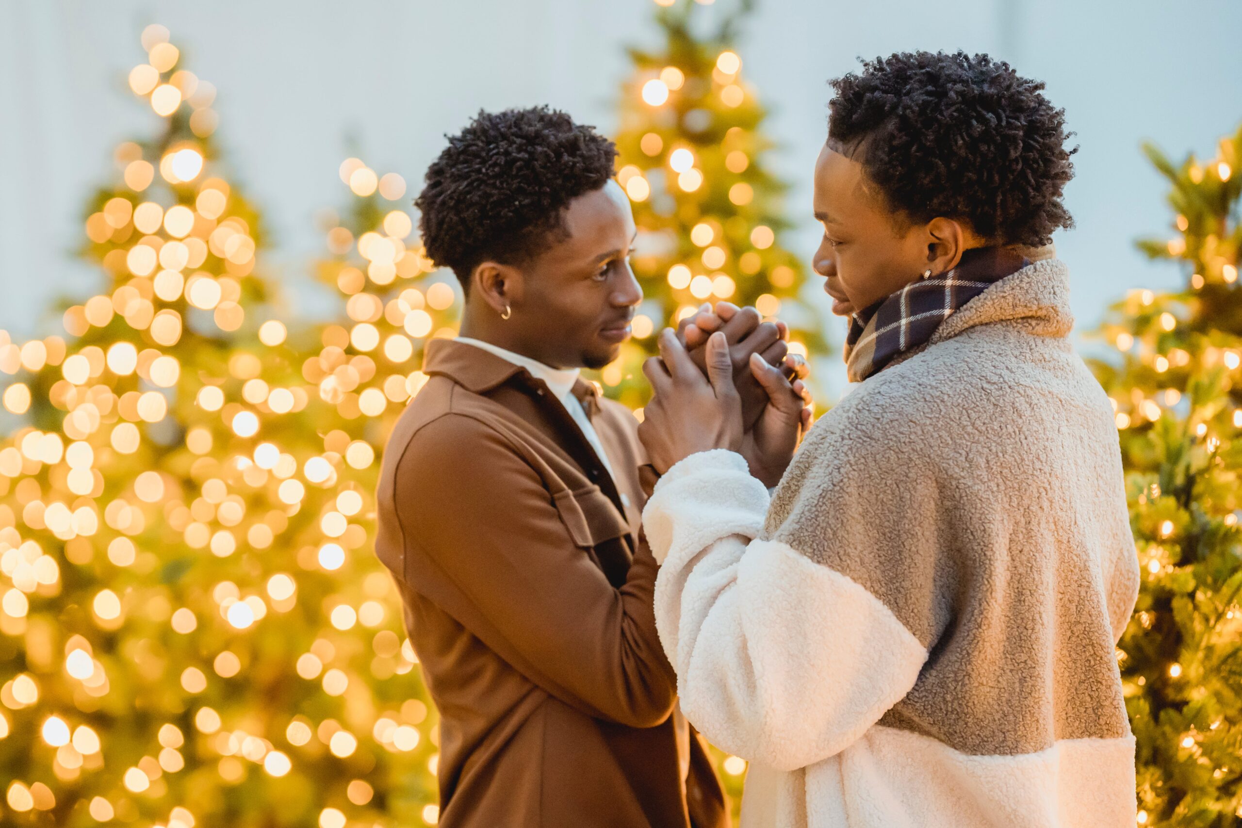 How To Plan the Ultimate Romantic Winter Getaway for Two