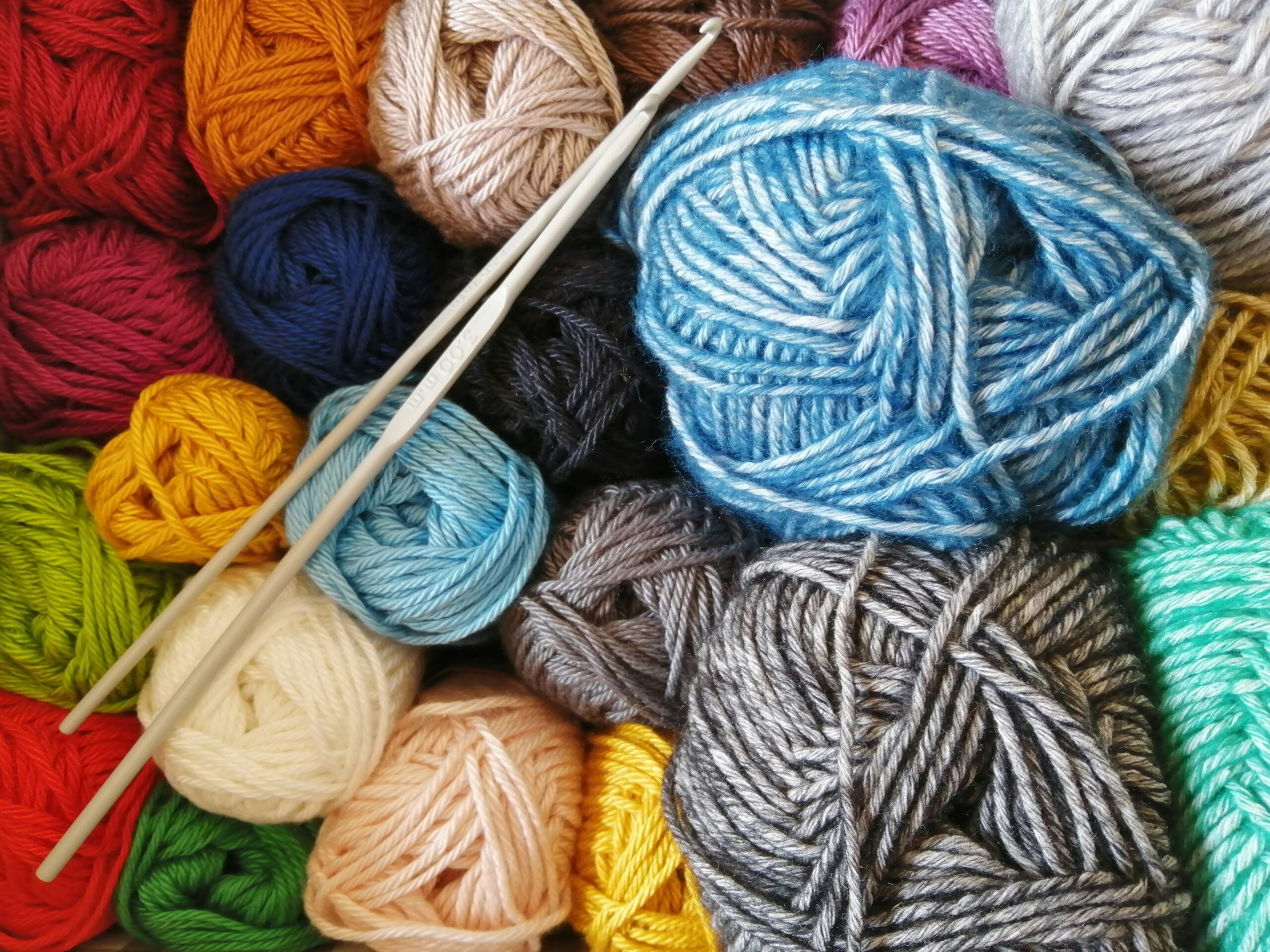 An Expert Knitting and Crochet Needle Guide: Demystifying Interchangeable Options Defining Stitch Satisfaction