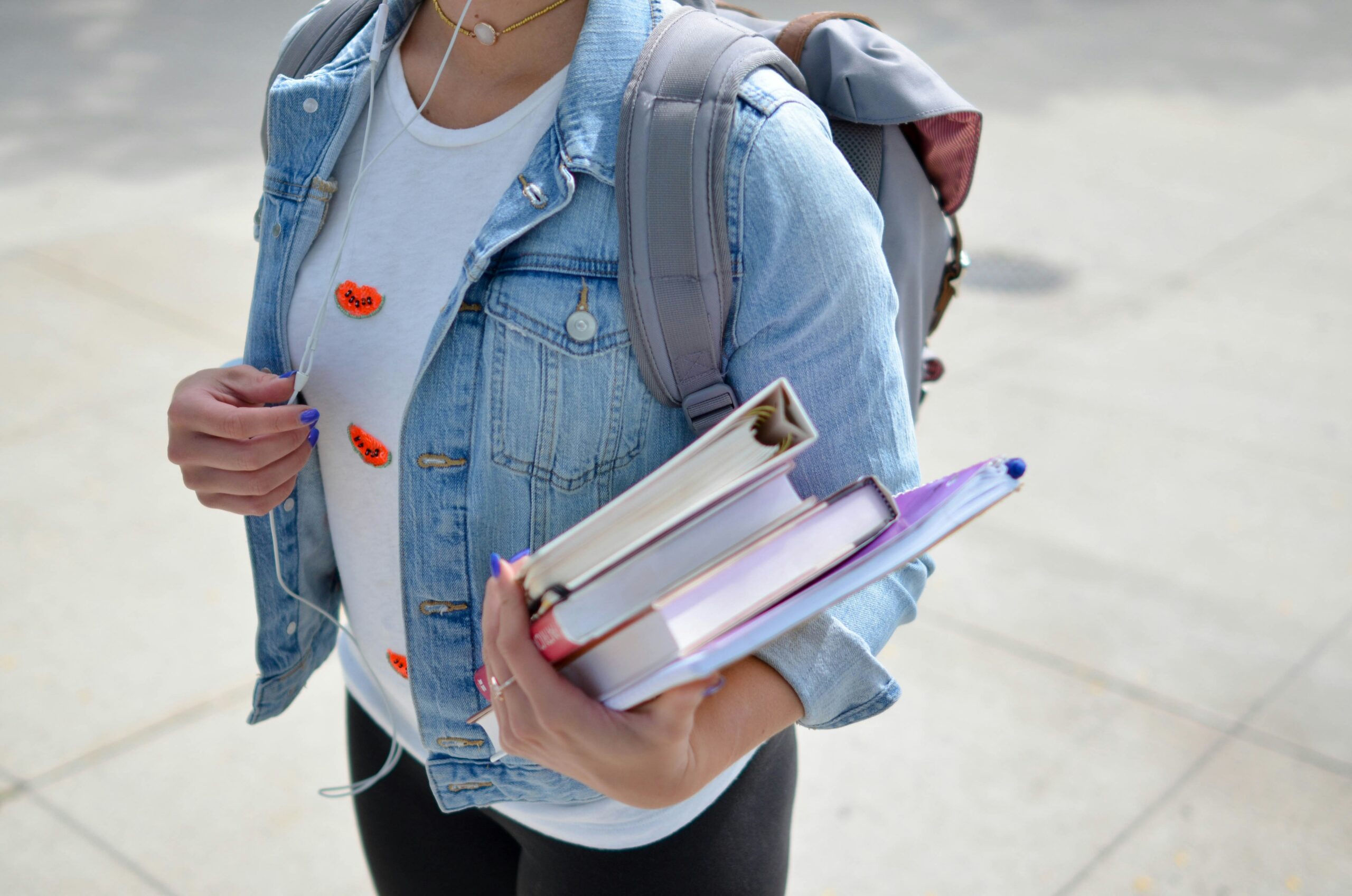How Students Spend More Time with Family Without Sacrificing College Success