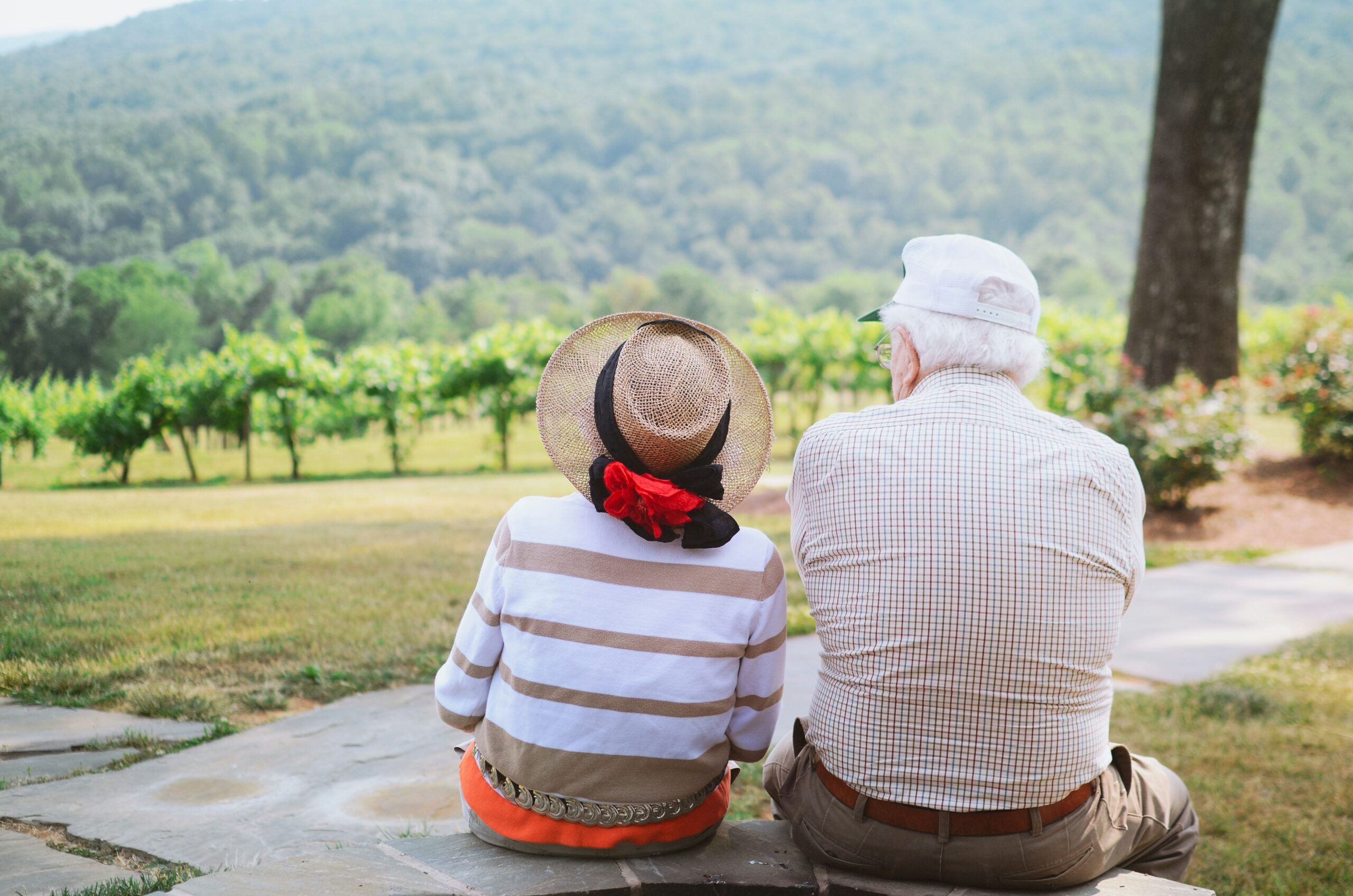 Bridging the Gap: Fostering Meaningful Bonds between Children and the Older Generation