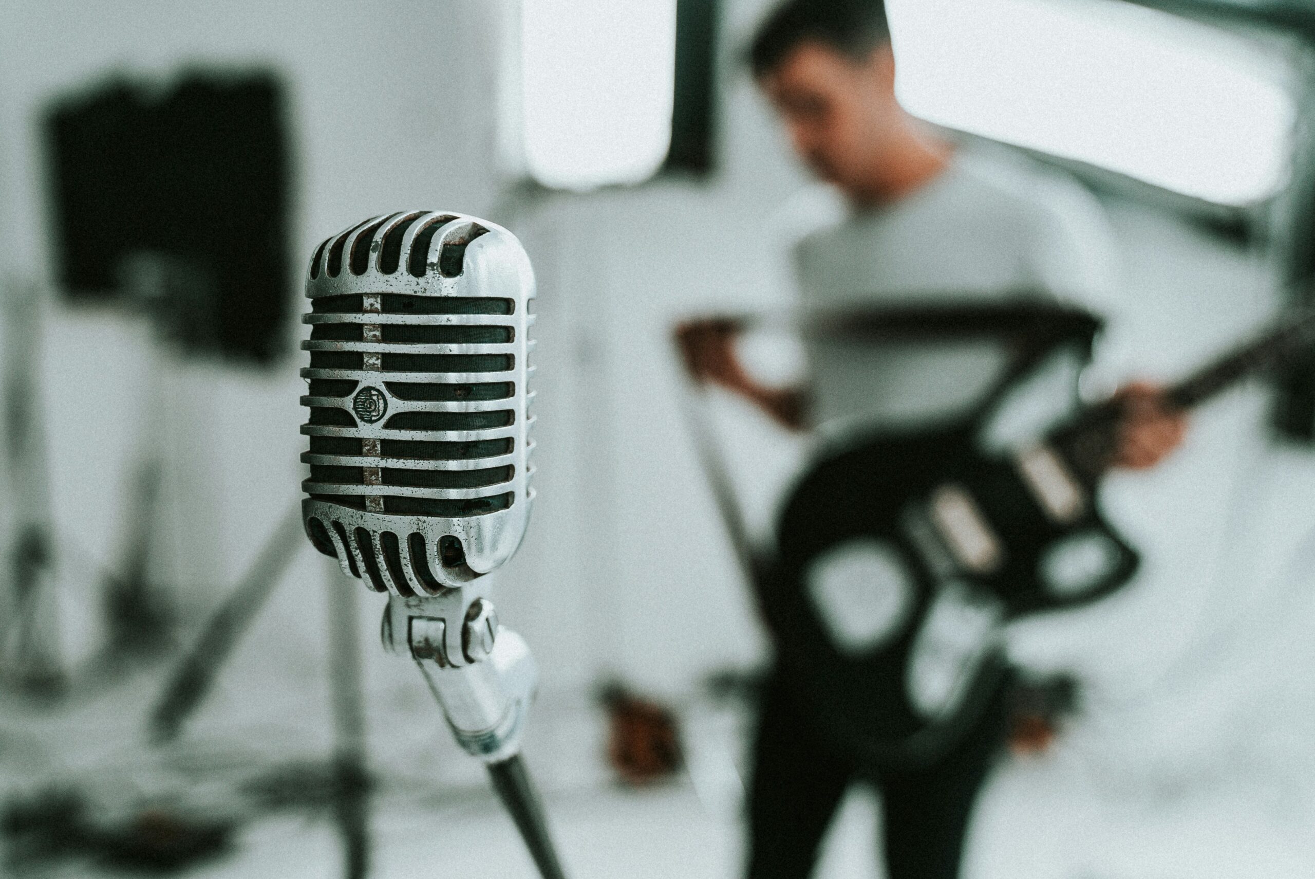 Give the unique gift of an original song with Songfinch