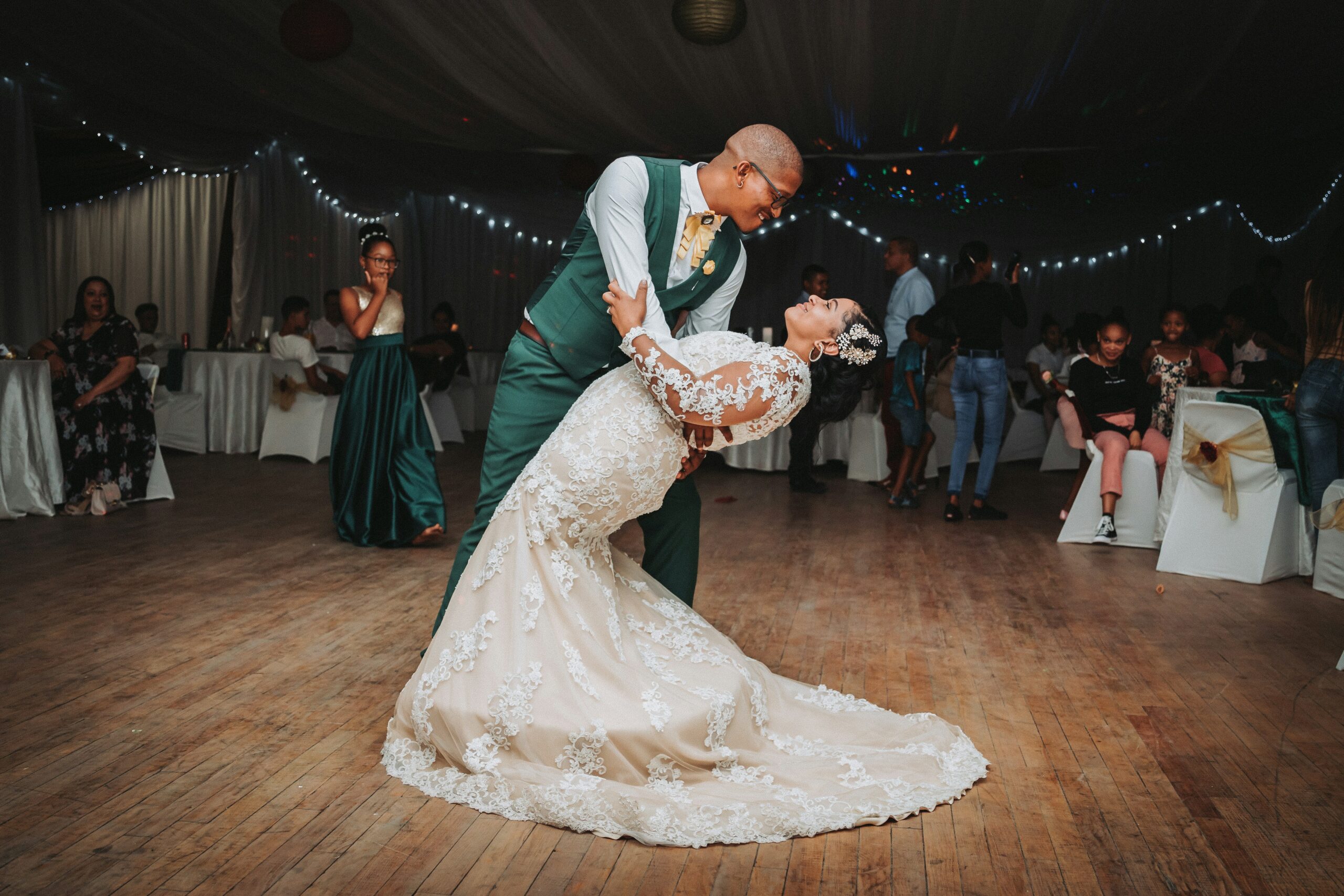 Tips For Saving Money On Wedding Invitations For Your Child’s Wedding