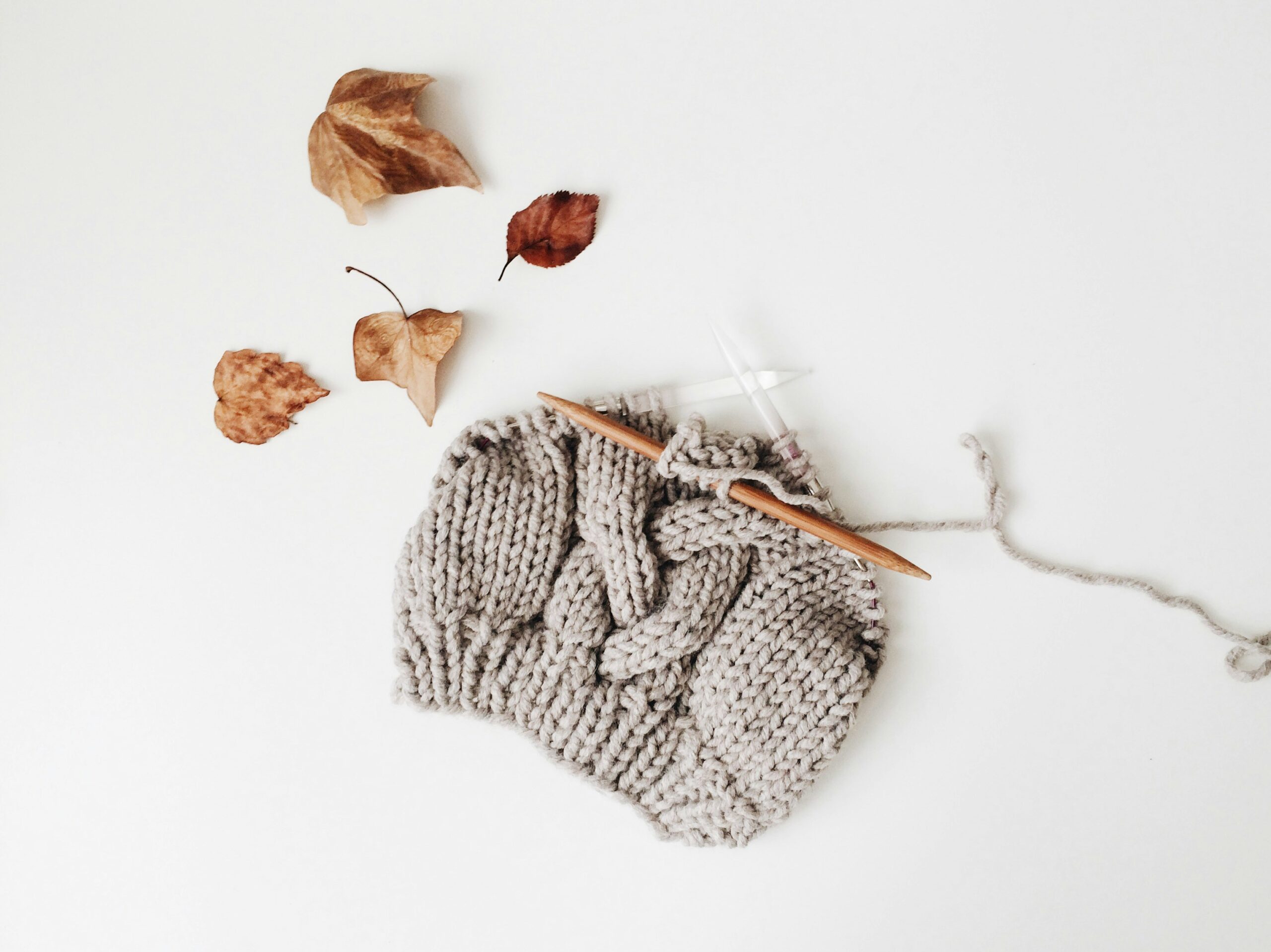 From Beginner to Pro: How Knitting Kits Simplify the Learning Process