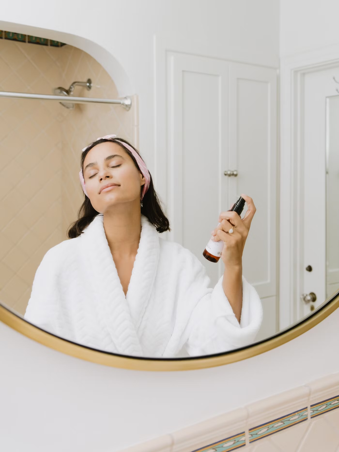 Skincare for Busy Mums: Quick Routines for Your Glow-On-the-Go