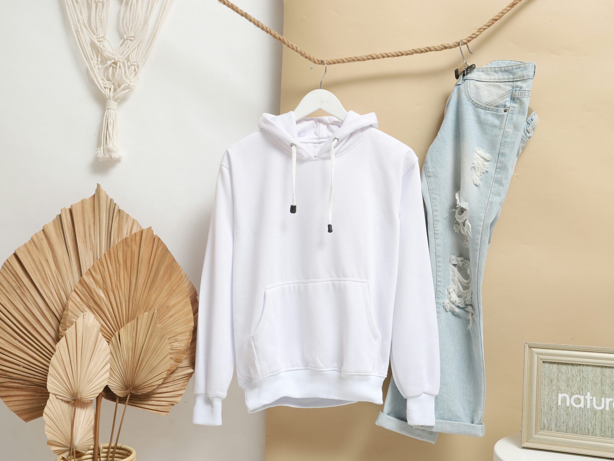 5 Must-Have Designs in Custom Hoodies