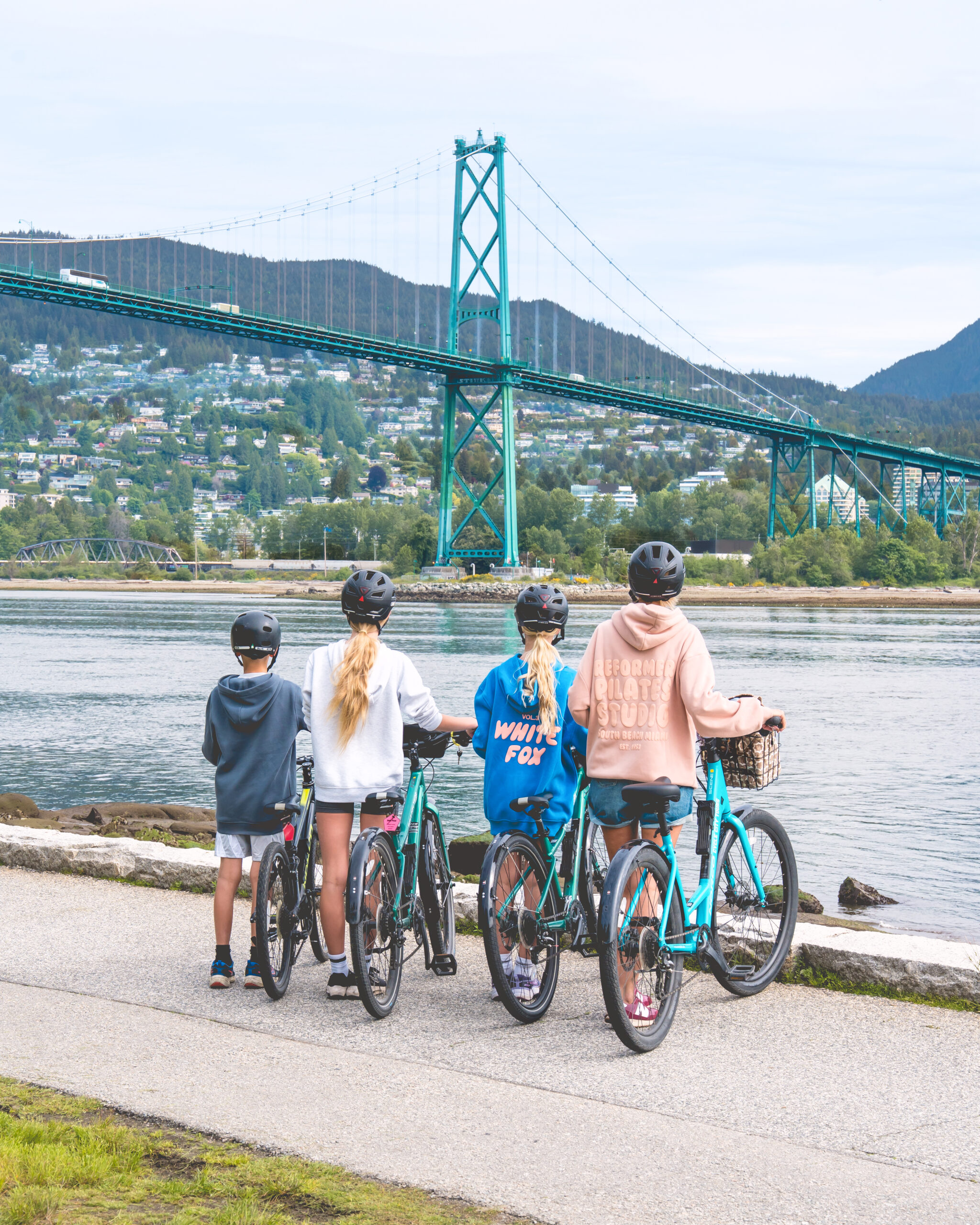 10 day Vancouver itinerary, Cycle City tour 