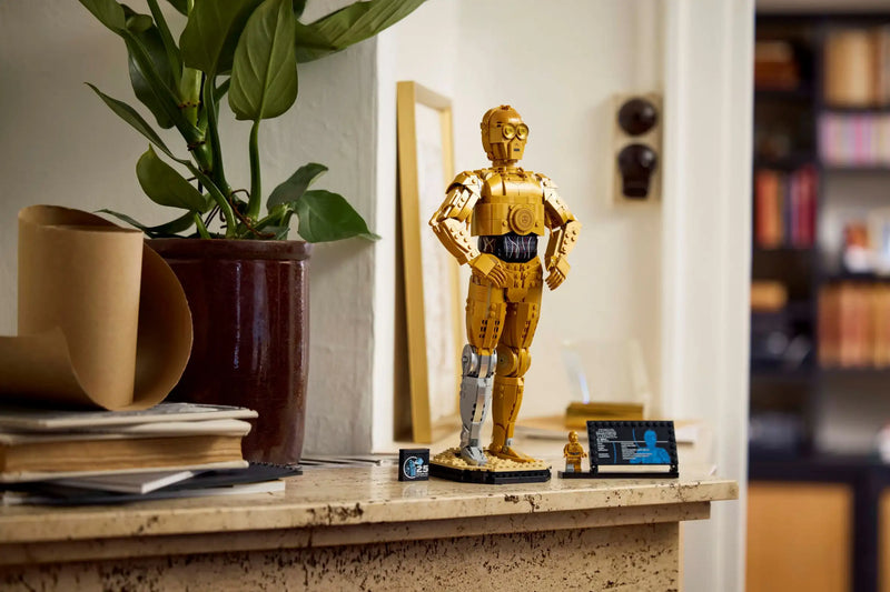 LEGO Star Wars C-3PO Droid Character Figure