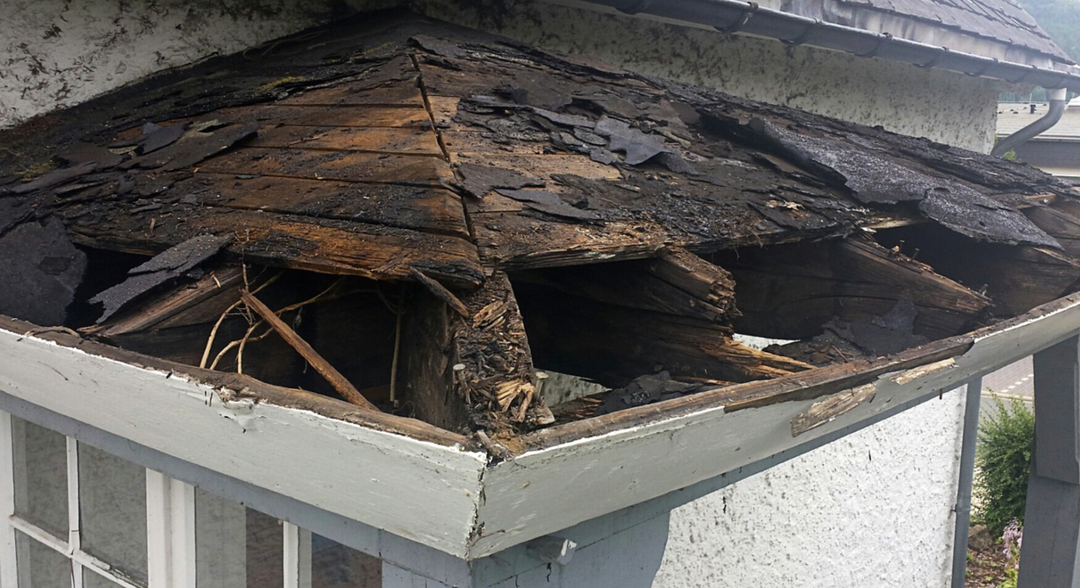 Understanding Common Causes of Roof Leaks and Solutions