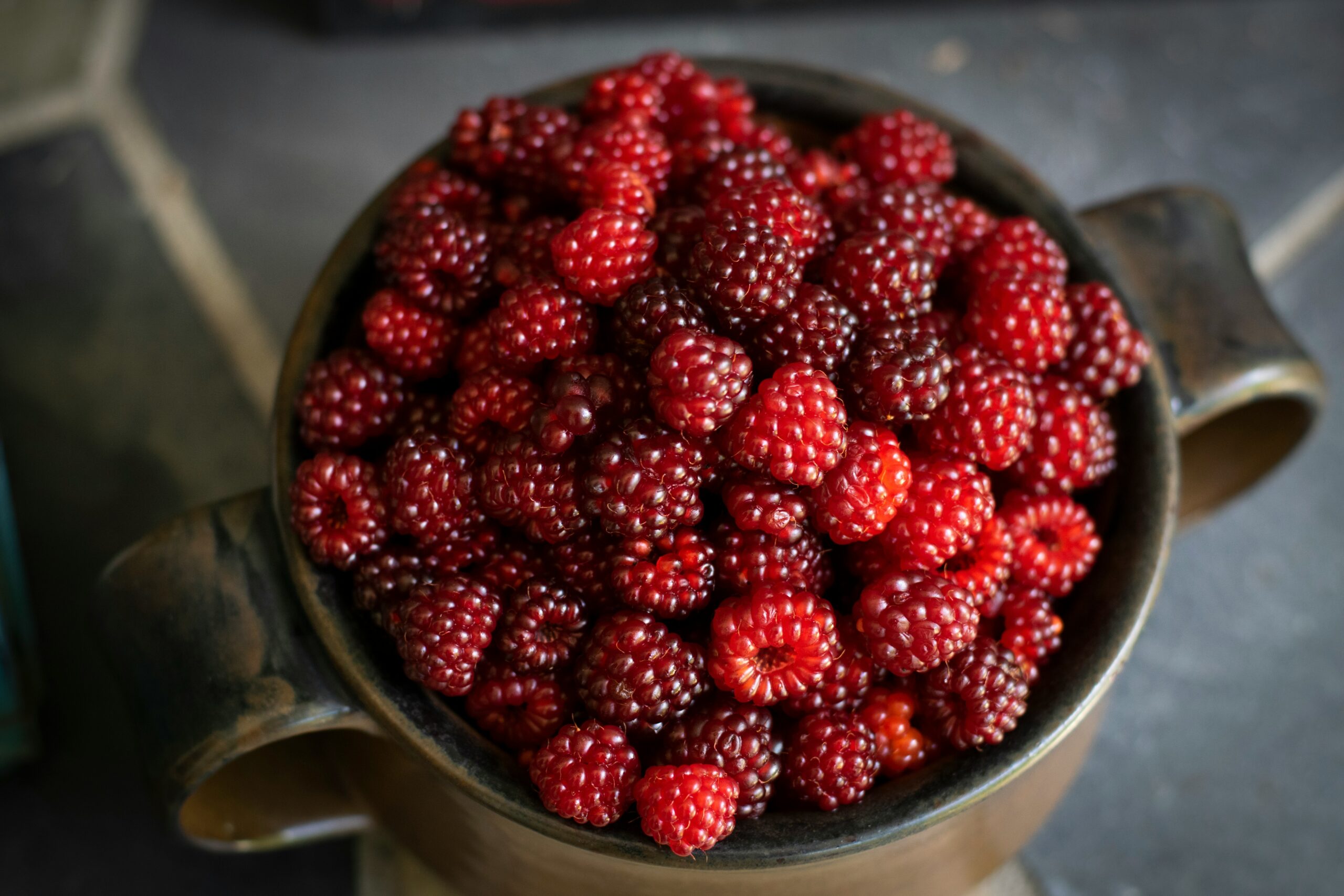 How Berries and Other Superfruits Fit into a Whole-Food Diet