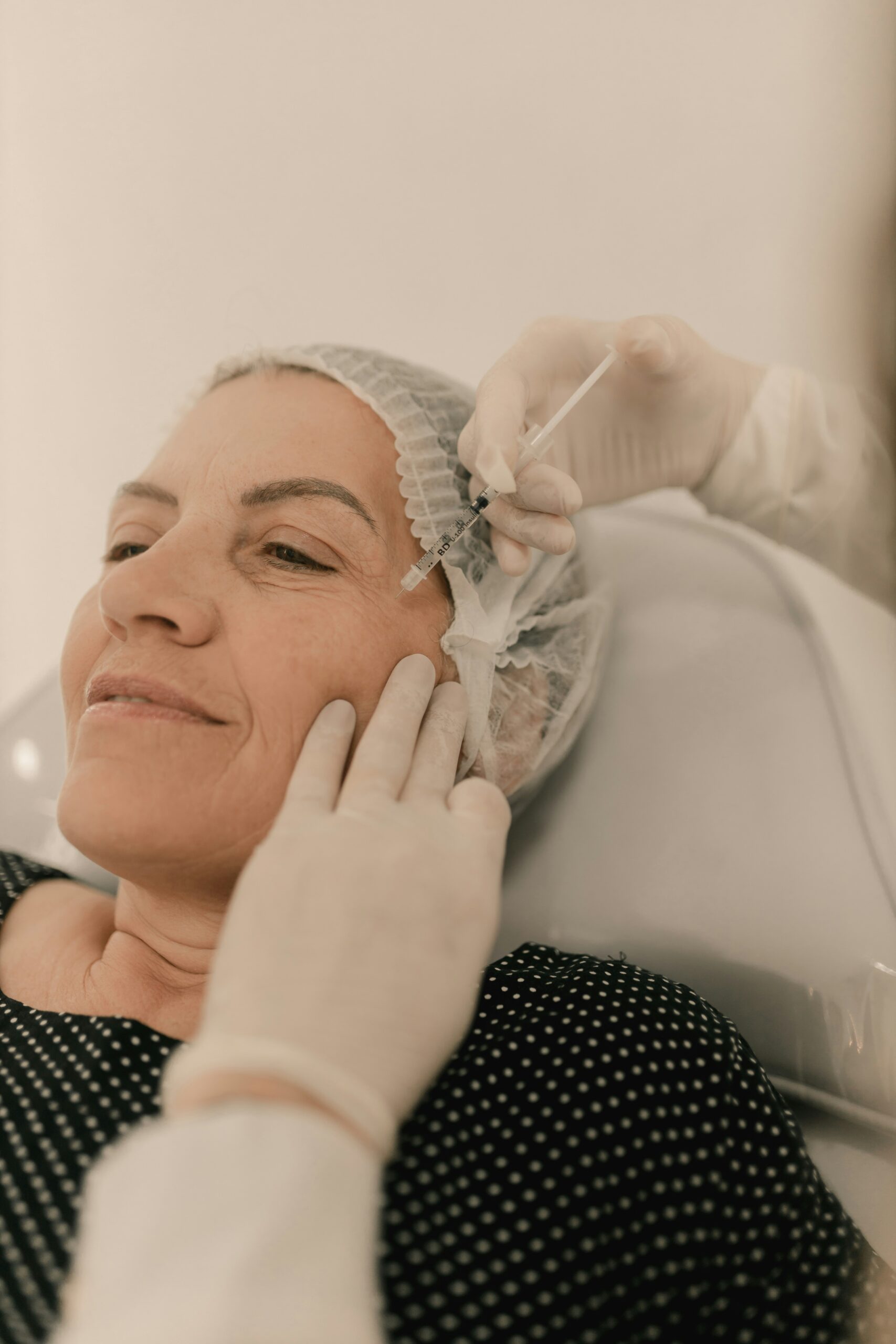 Why More Women Are Choosing Juvéderm for Natural-Looking Results: All About It