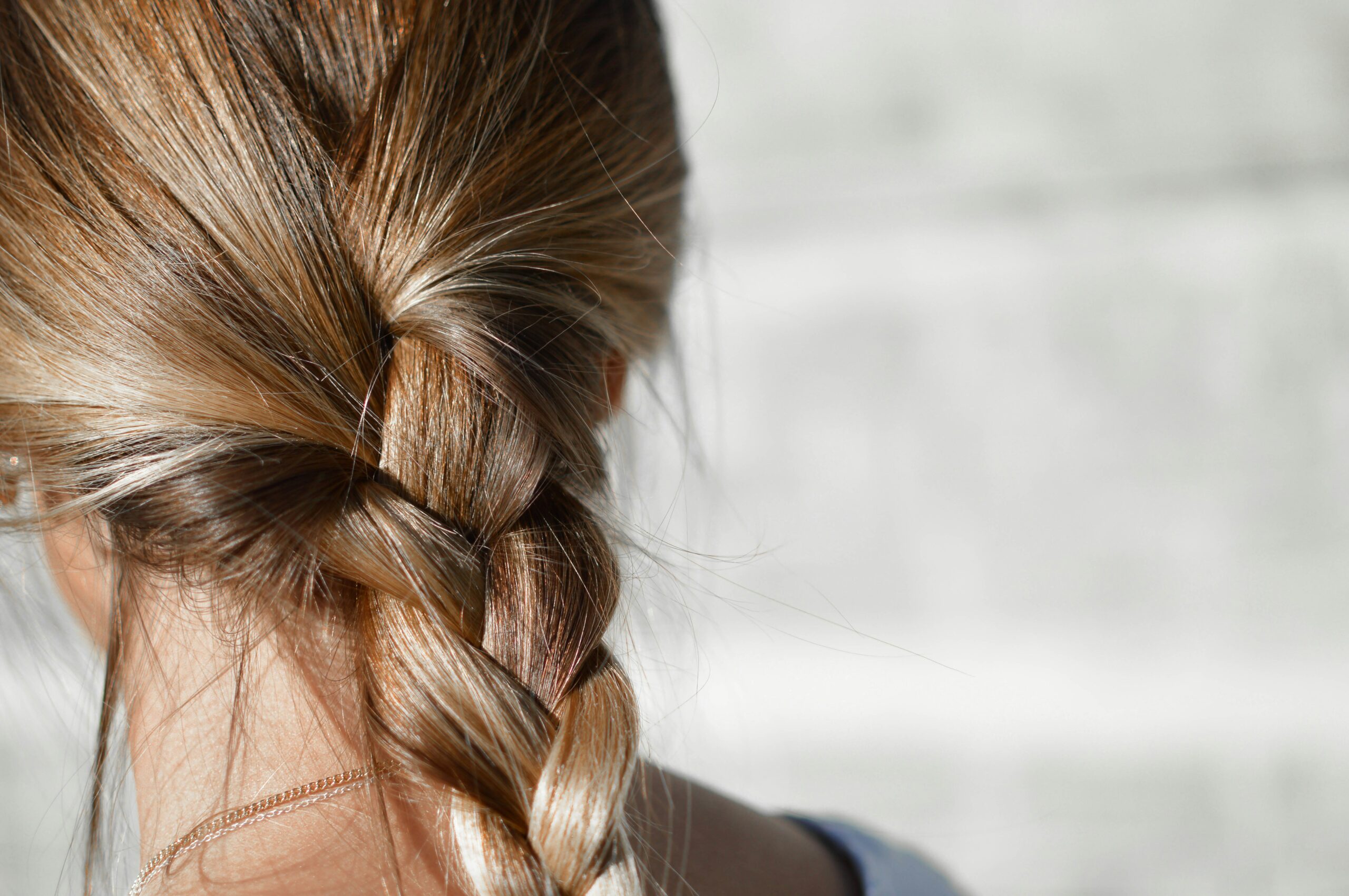5-Minute Hairstyles for Busy Mornings