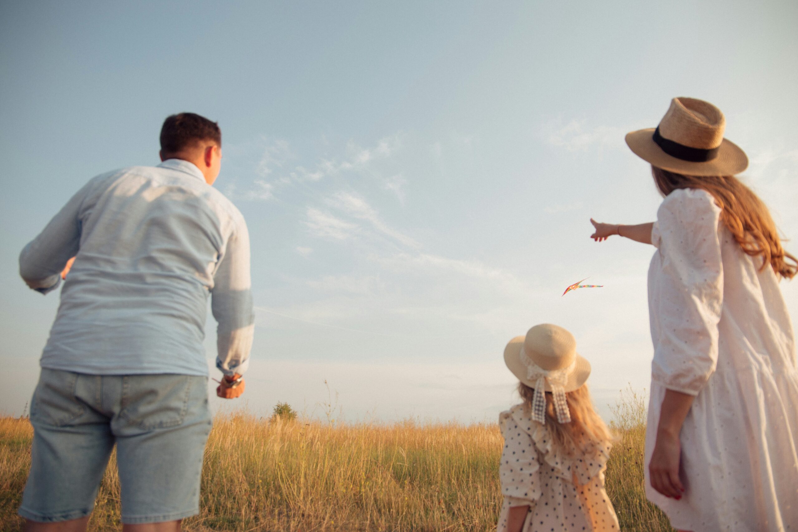 Reconnecting Through Travel: Holiday Ideas That Bring Families Closer