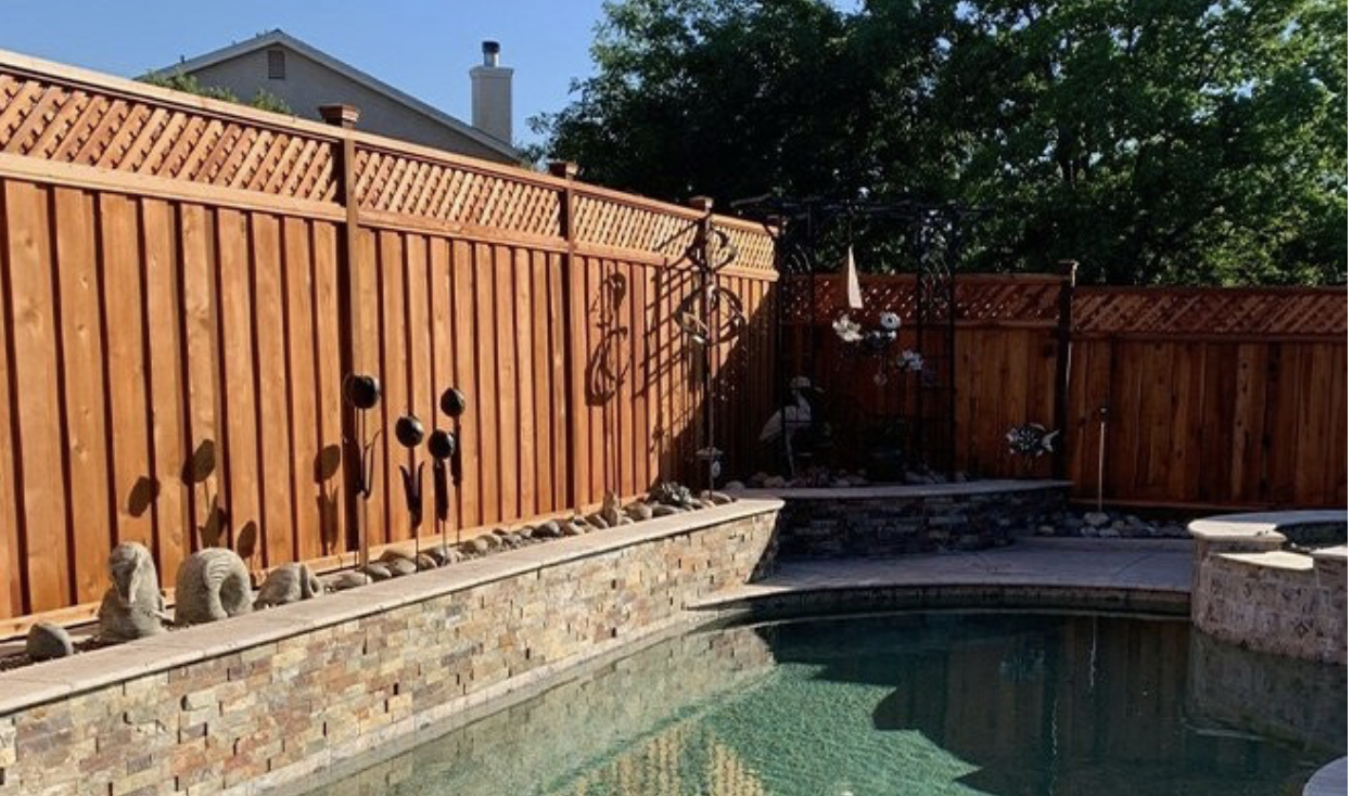 How to Choose the Right Wood Fence Height for Privacy in Kirkland