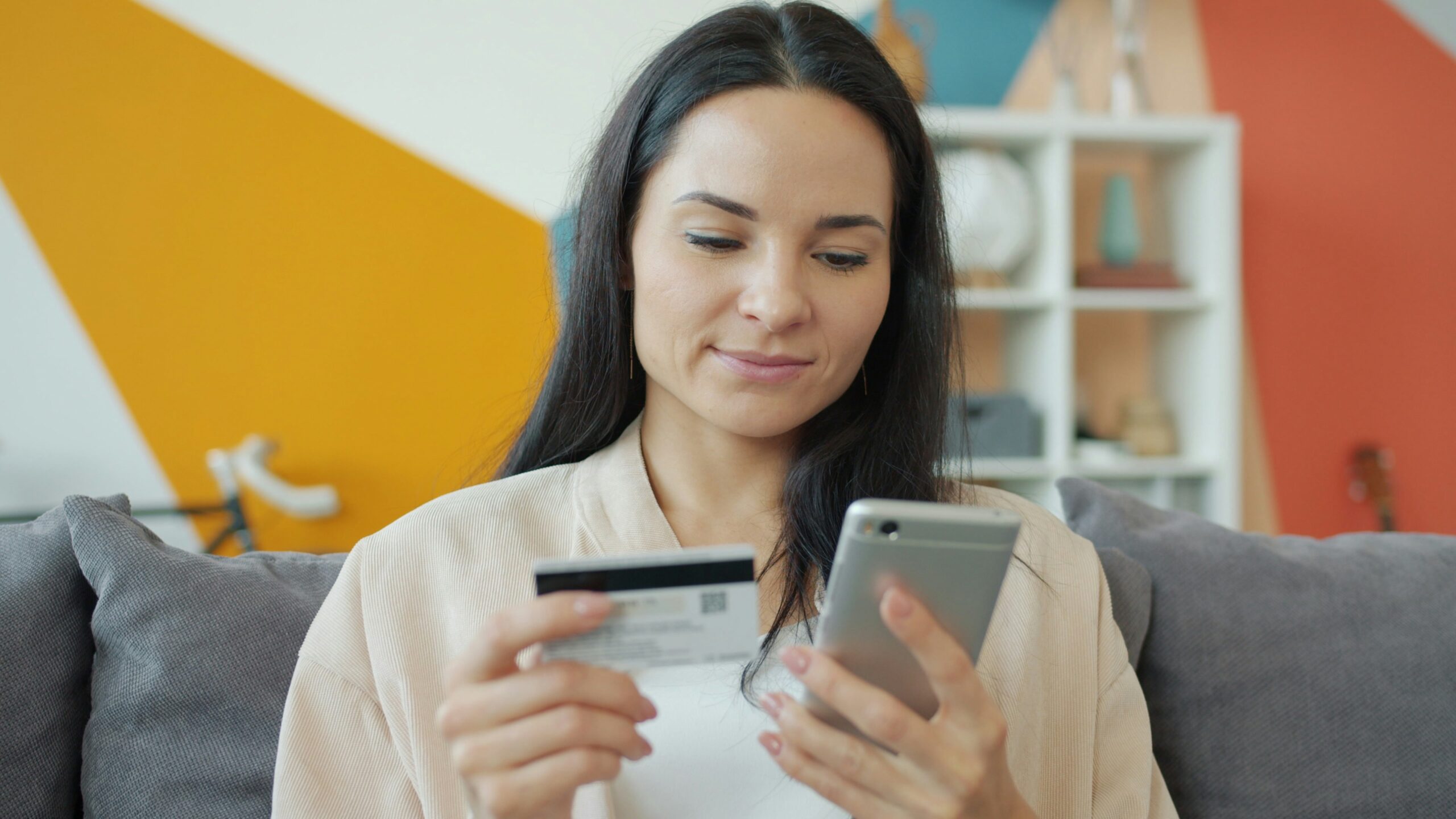 From Cart to Checkout: A Smarter Credit Card Checklist Before You Buy